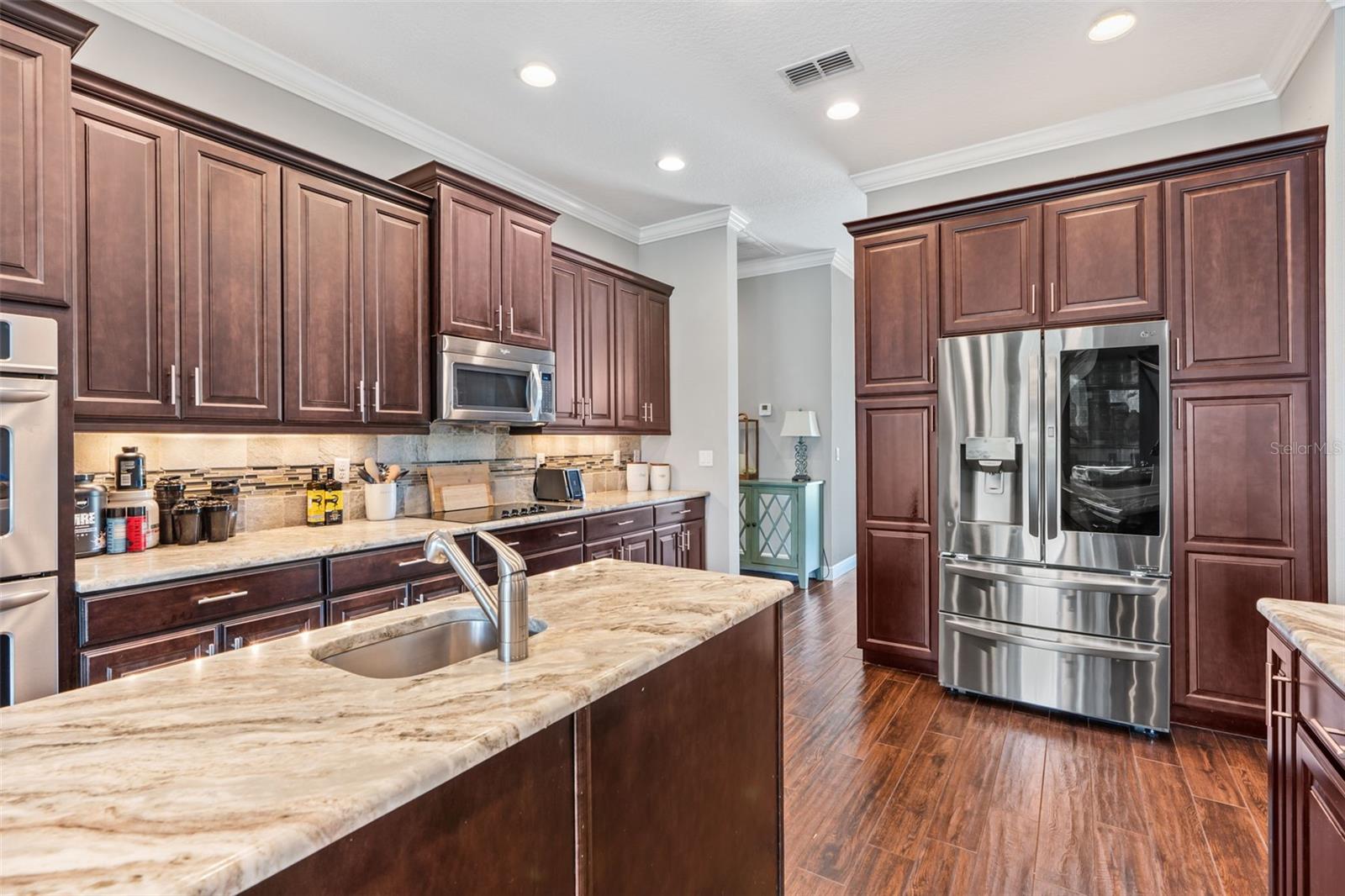 HALLS BRANCH ESTATES - Residential