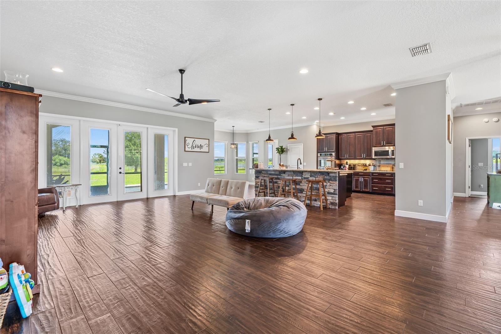 HALLS BRANCH ESTATES - Residential