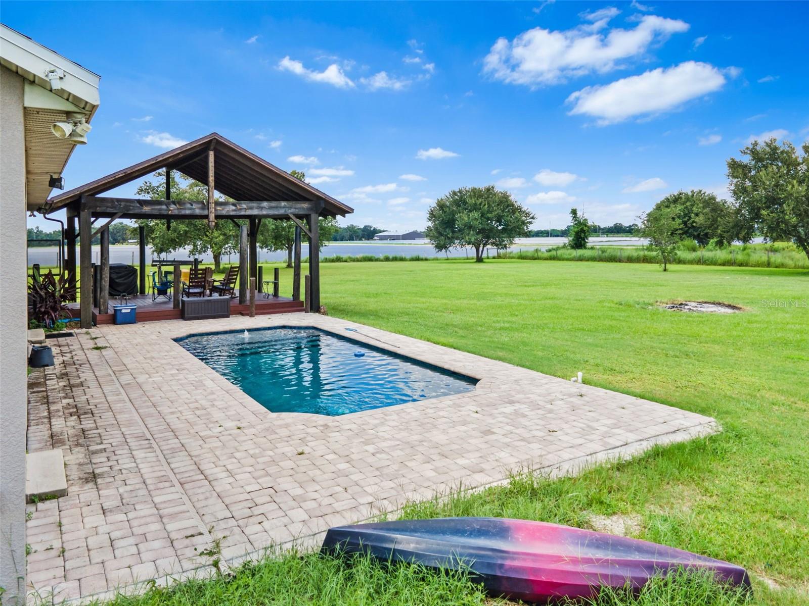 HALLS BRANCH ESTATES - Residential