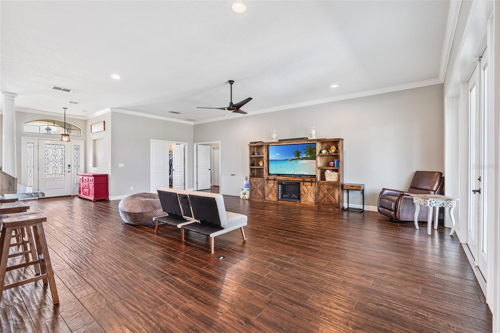 HALLS BRANCH ESTATES - Residential