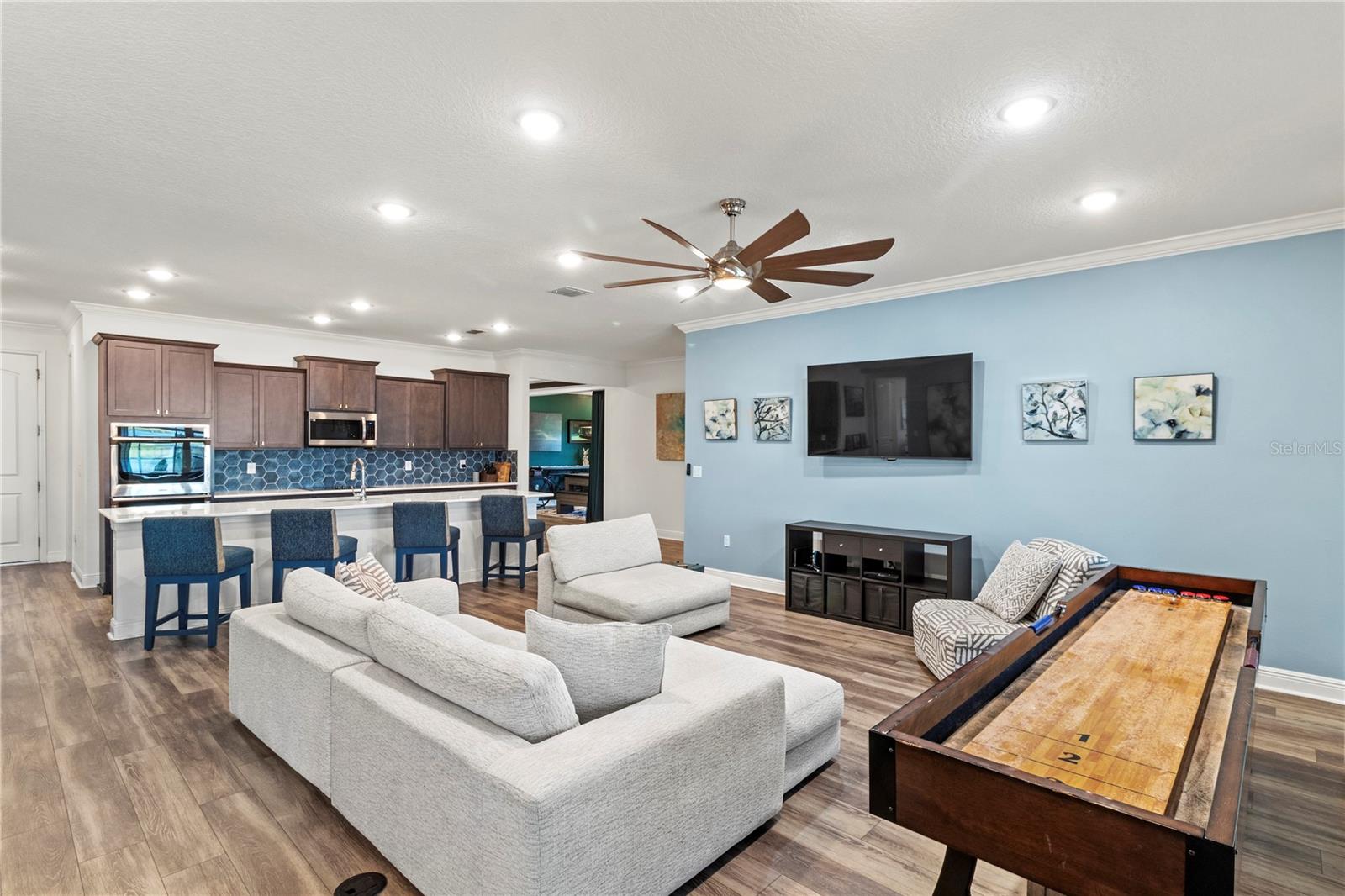 TWIN RIVERS PH V-A4 - Residential