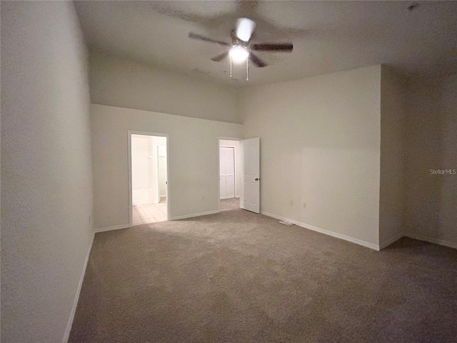 VISCONTI EAST BLDG 16 - Residential Lease