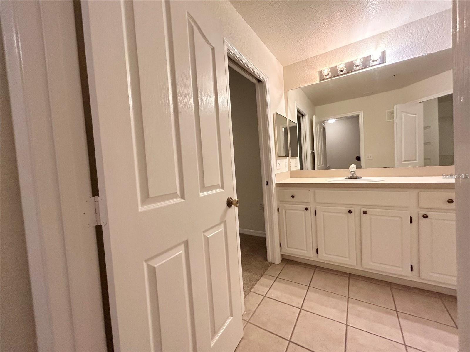 VISCONTI EAST BLDG 16 - Residential Lease