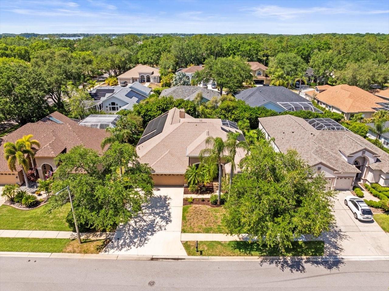 5216 KERNWOOD COURT