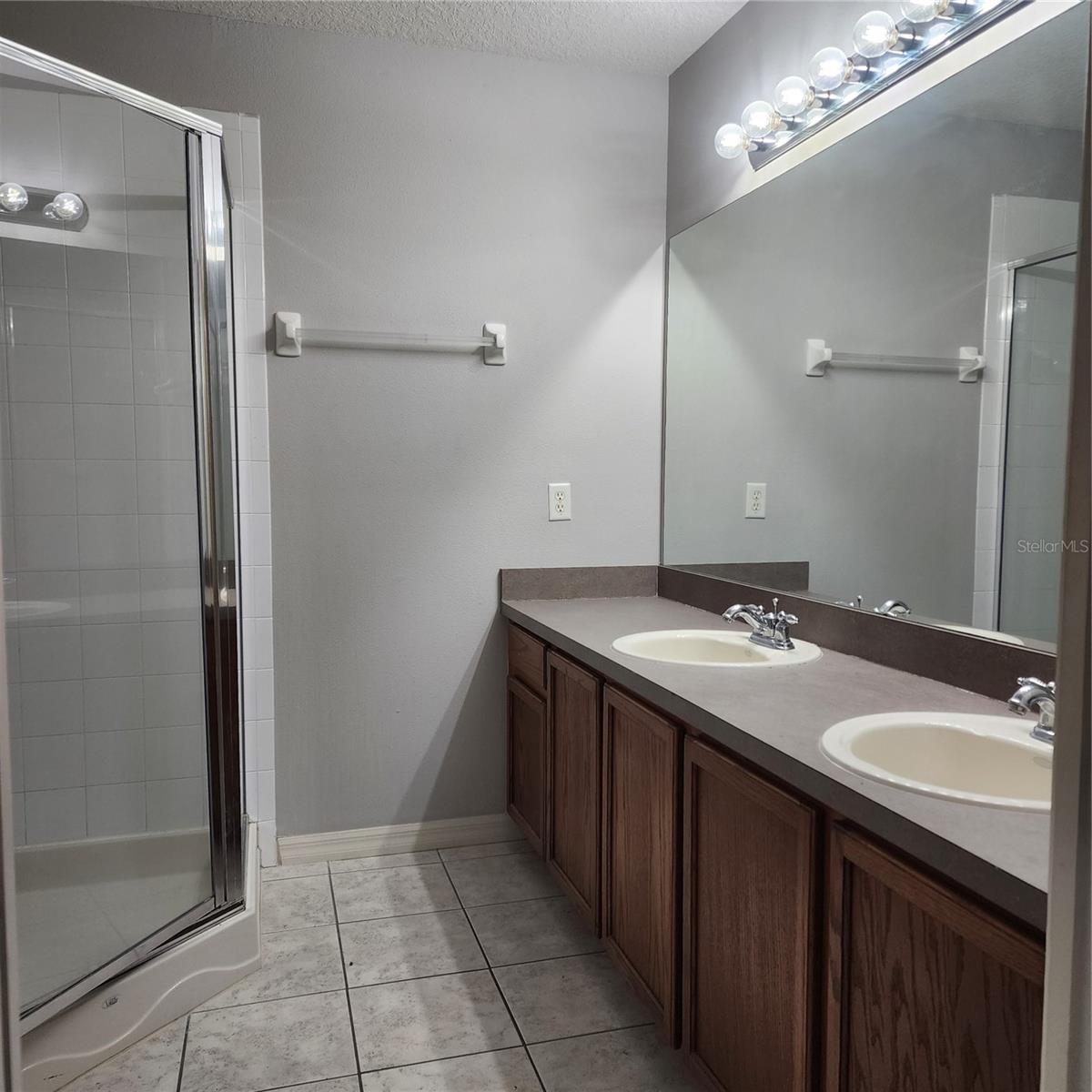 LIVE OAK PRESERVE PH 1E VILLAGE - Residential