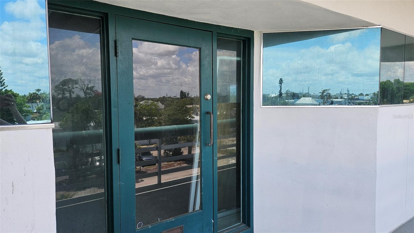 EDGEWATER CENTER PH 01 BLDG A - Commercial Sale