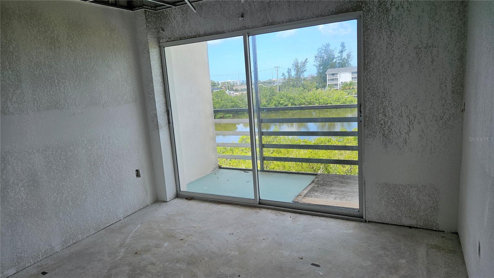 EDGEWATER CENTER PH 01 BLDG A - Commercial Sale