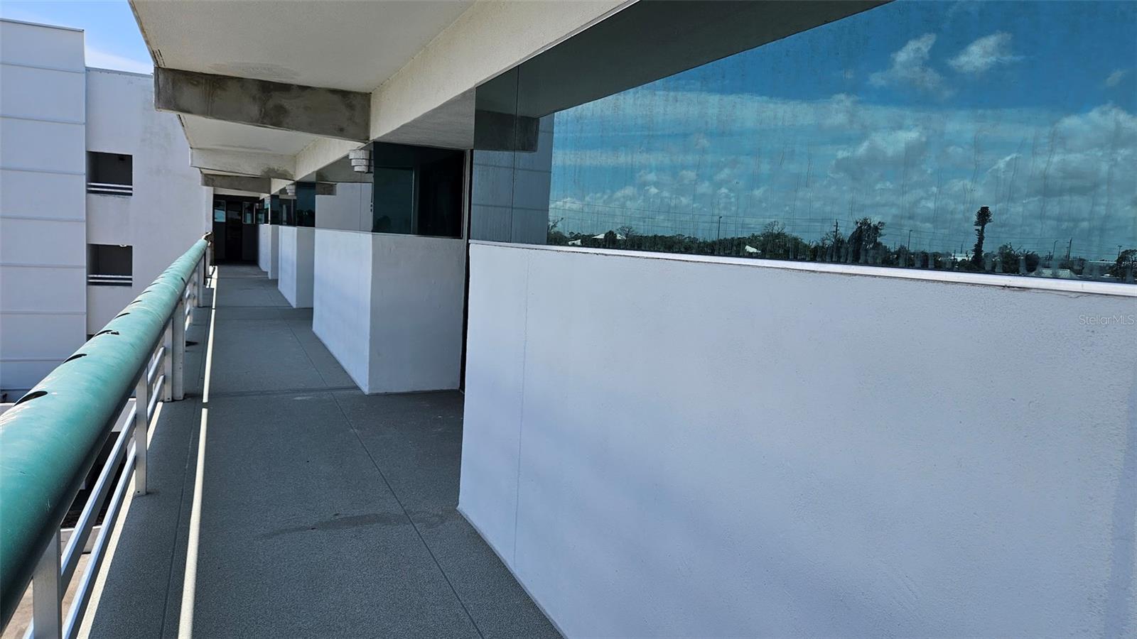 EDGEWATER CENTER PH 01 BLDG A - Commercial Sale