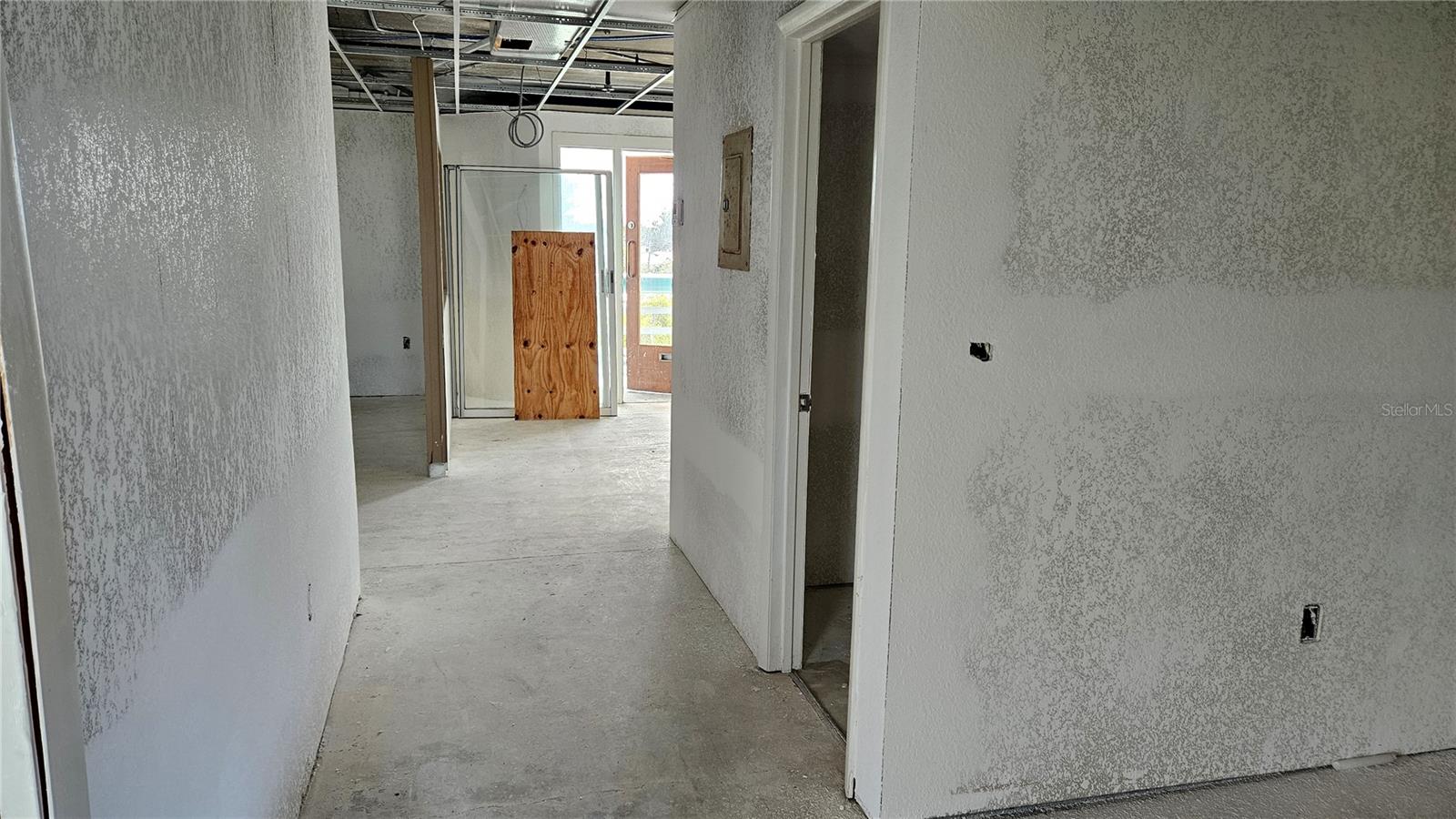 EDGEWATER CENTER PH 01 BLDG A - Commercial Sale