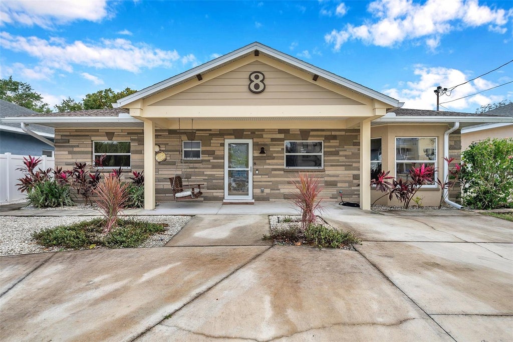Photo of 8 Citrus Drive, Palm Harbor, FL 34684 (MLS # TB8553786)