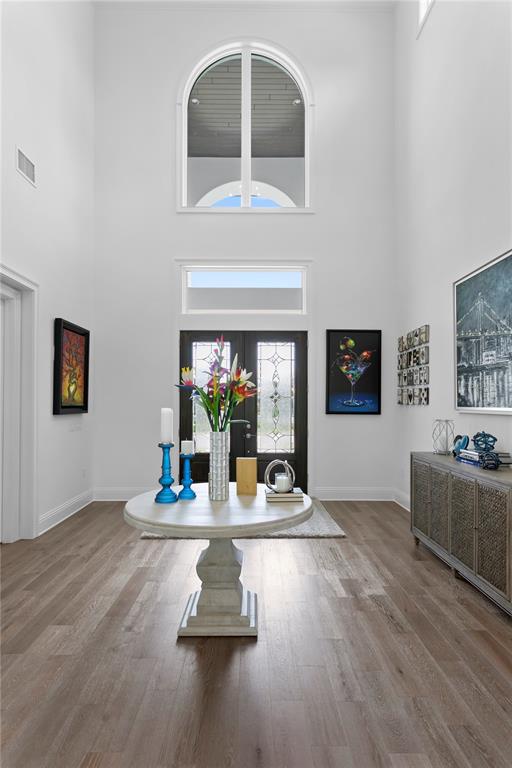 SNELL ISLE SHORES ADD - Residential