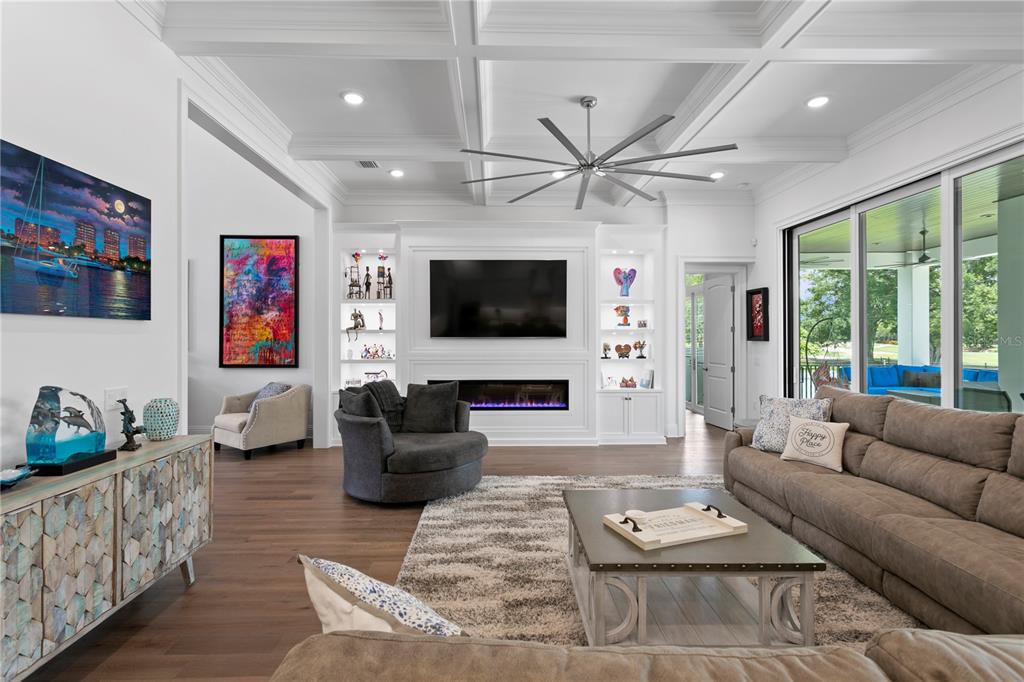 SNELL ISLE SHORES ADD - Residential