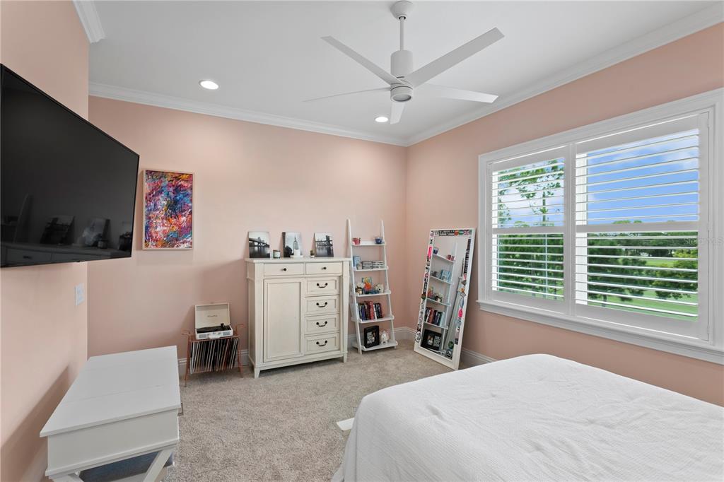 SNELL ISLE SHORES ADD - Residential