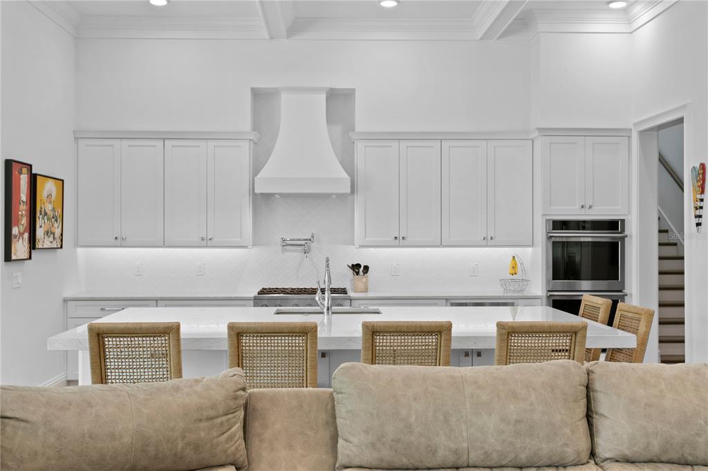 SNELL ISLE SHORES ADD - Residential