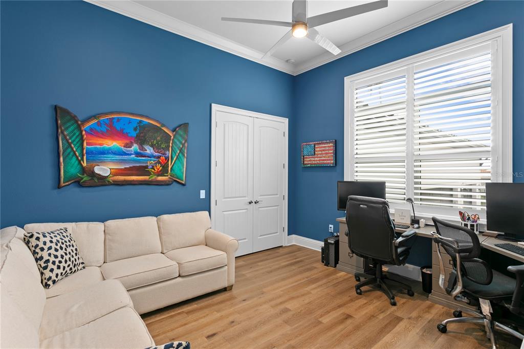 SNELL ISLE SHORES ADD - Residential