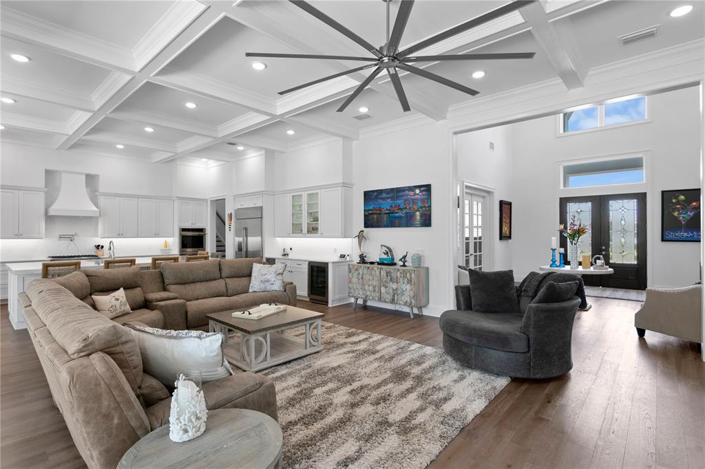 SNELL ISLE SHORES ADD - Residential