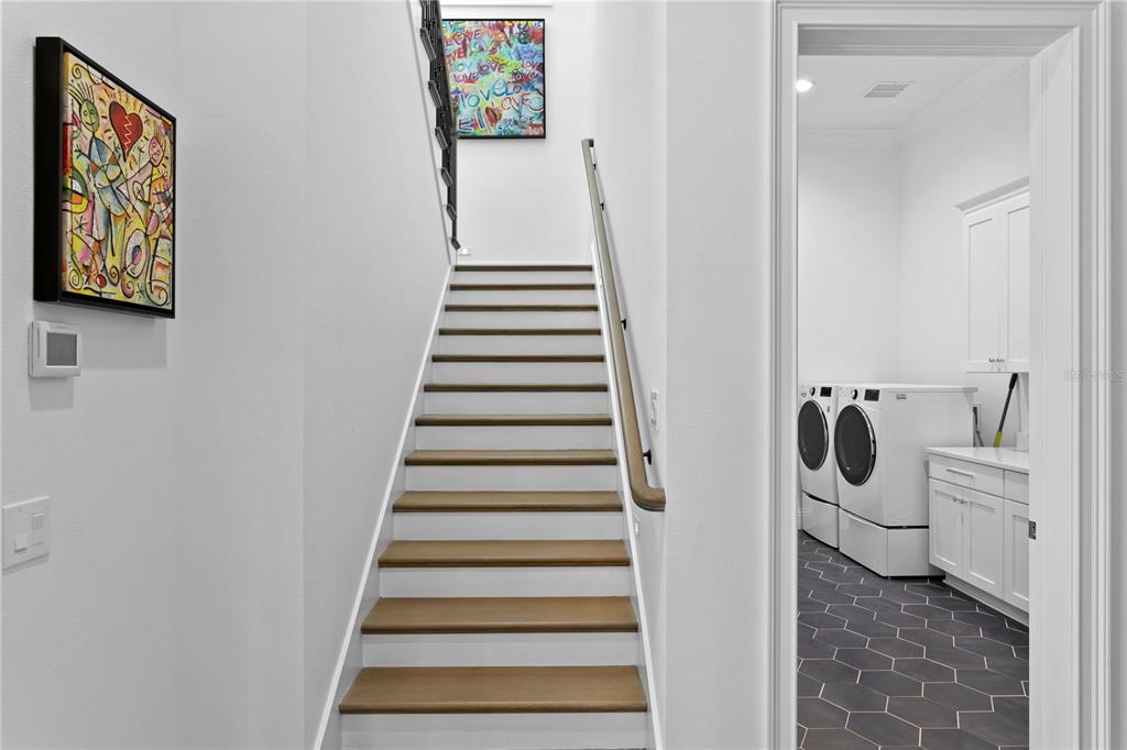 SNELL ISLE SHORES ADD - Residential