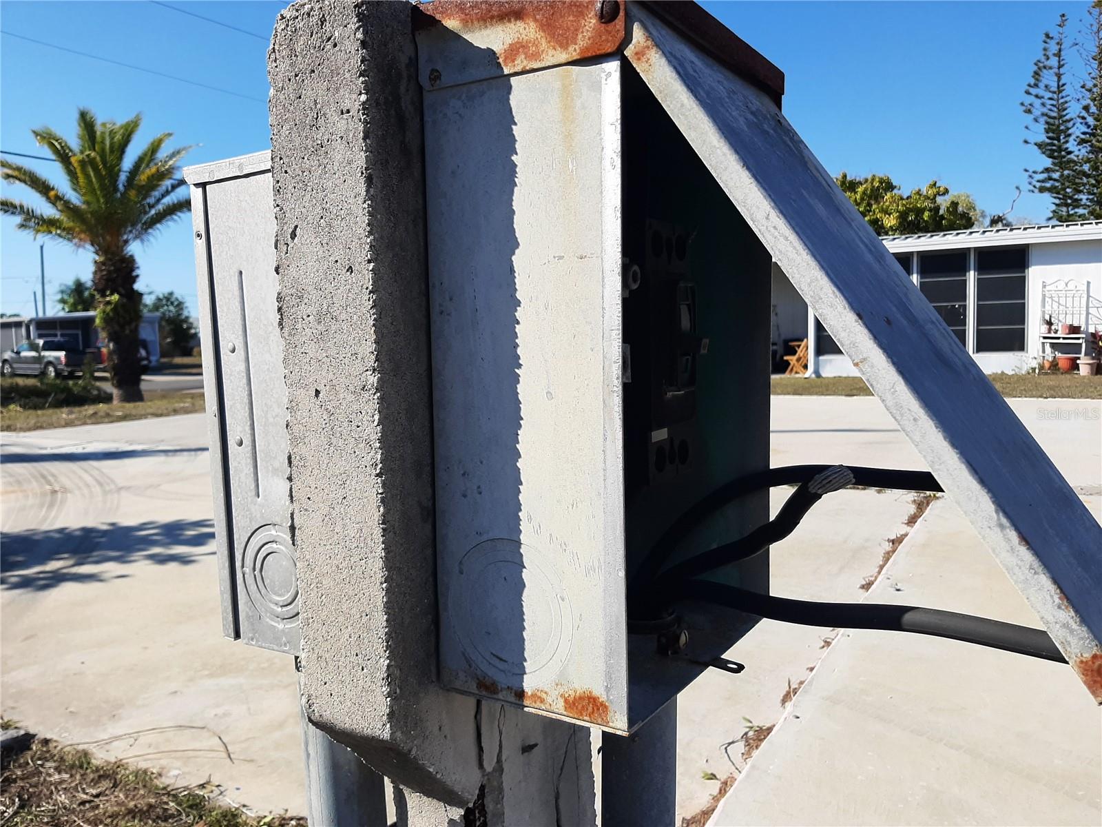 HOLIDAY MOB ESTATES 2ND ADD - Land