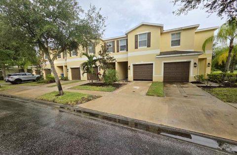 Photo of 20439 Berrywood Lane, Tampa, FL 33647 (MLS # TB8435342)