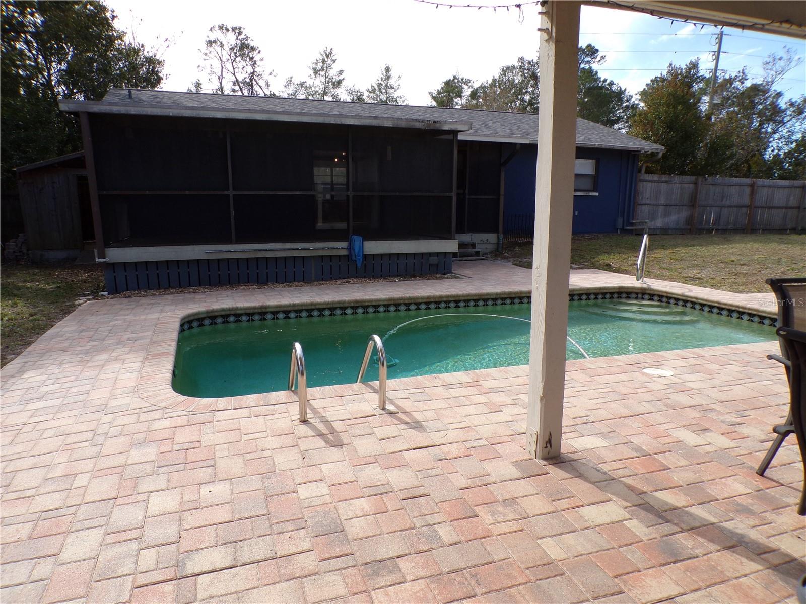 SPRING HILL - Residential