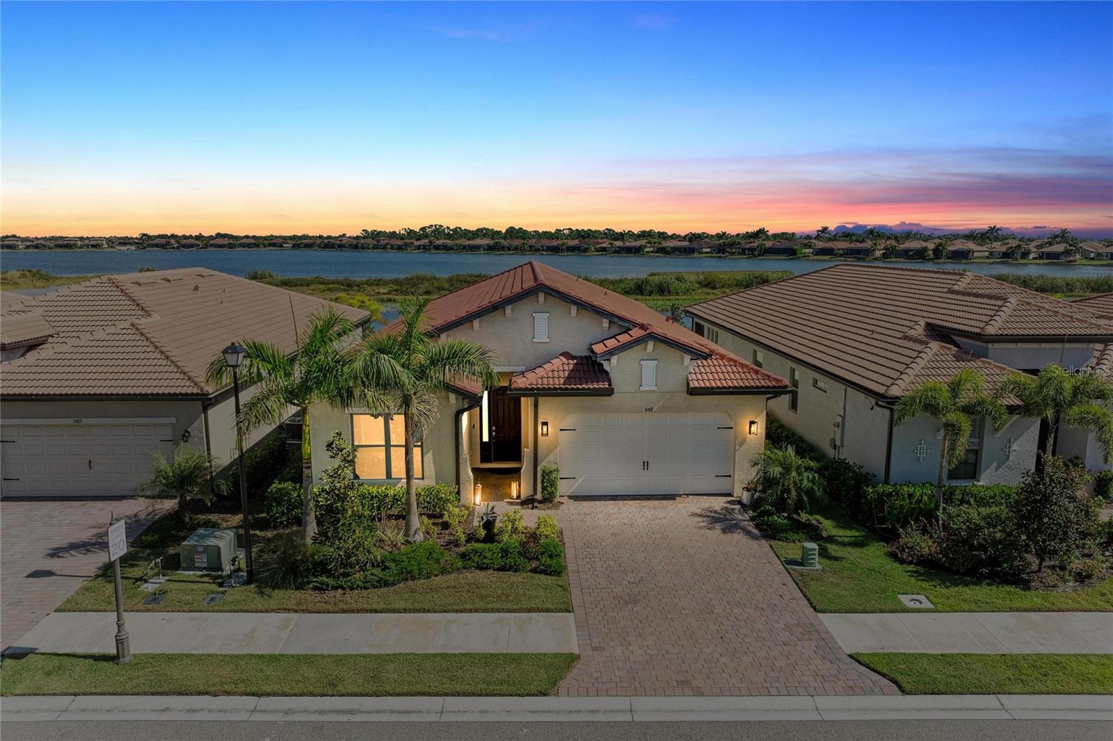 TOSCANA ISLES - Residential