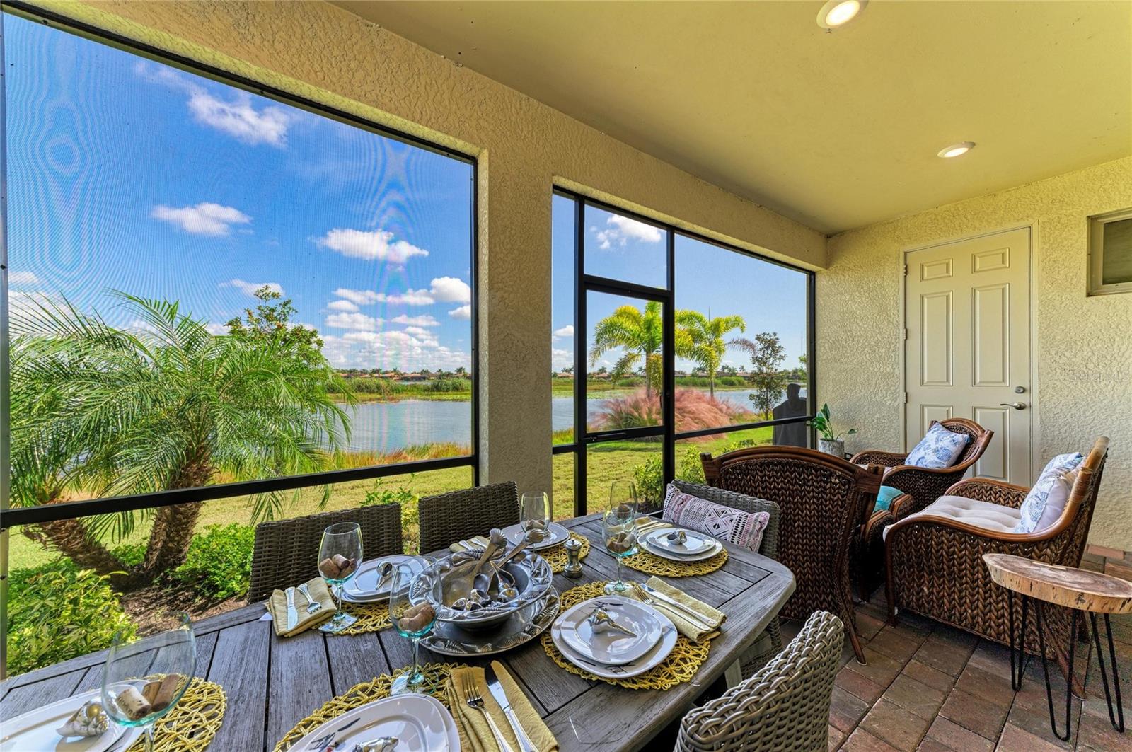 TOSCANA ISLES - Residential