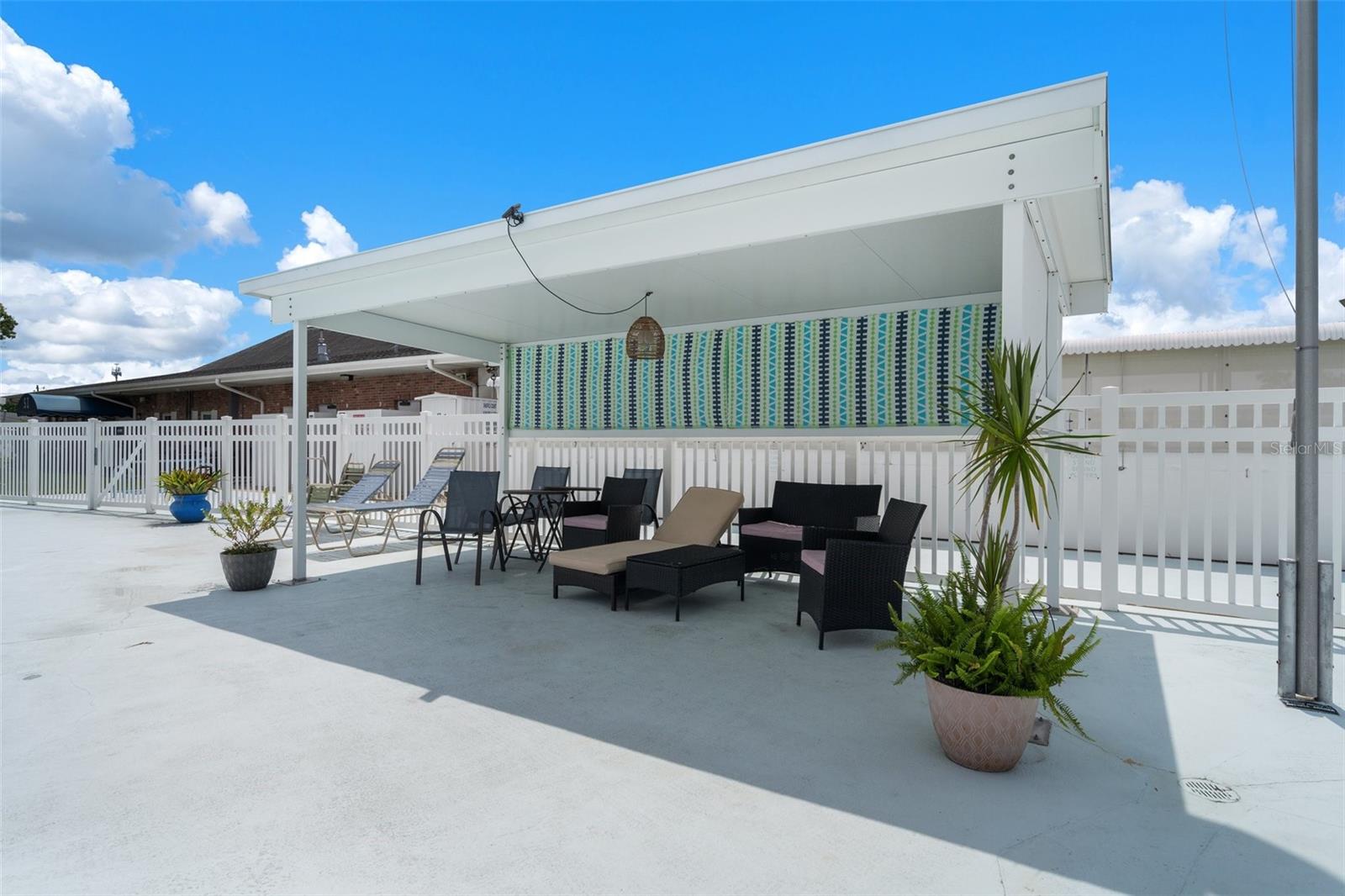 SPRINGWOOD VILLAS - Residential