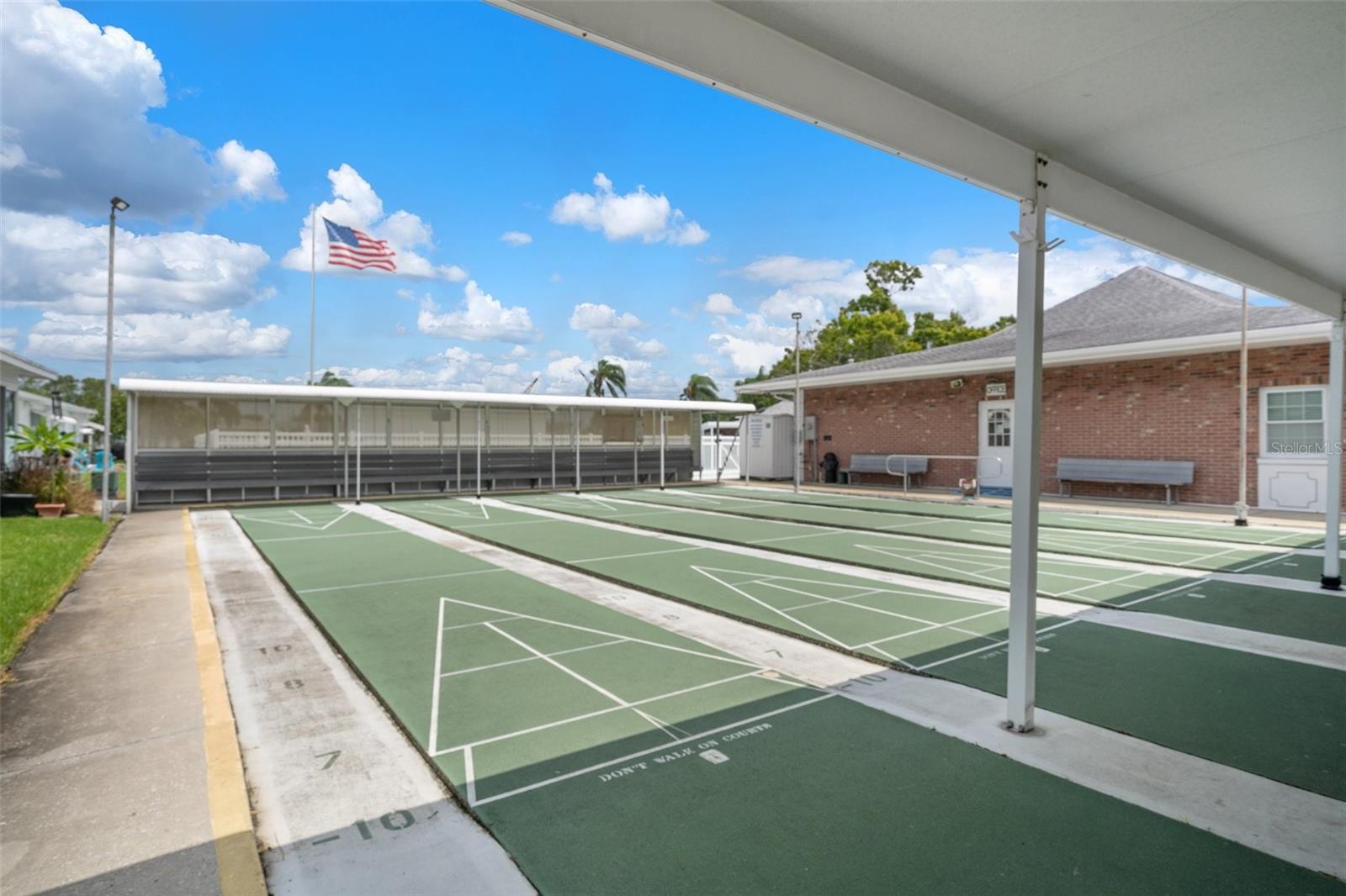 SPRINGWOOD VILLAS - Residential