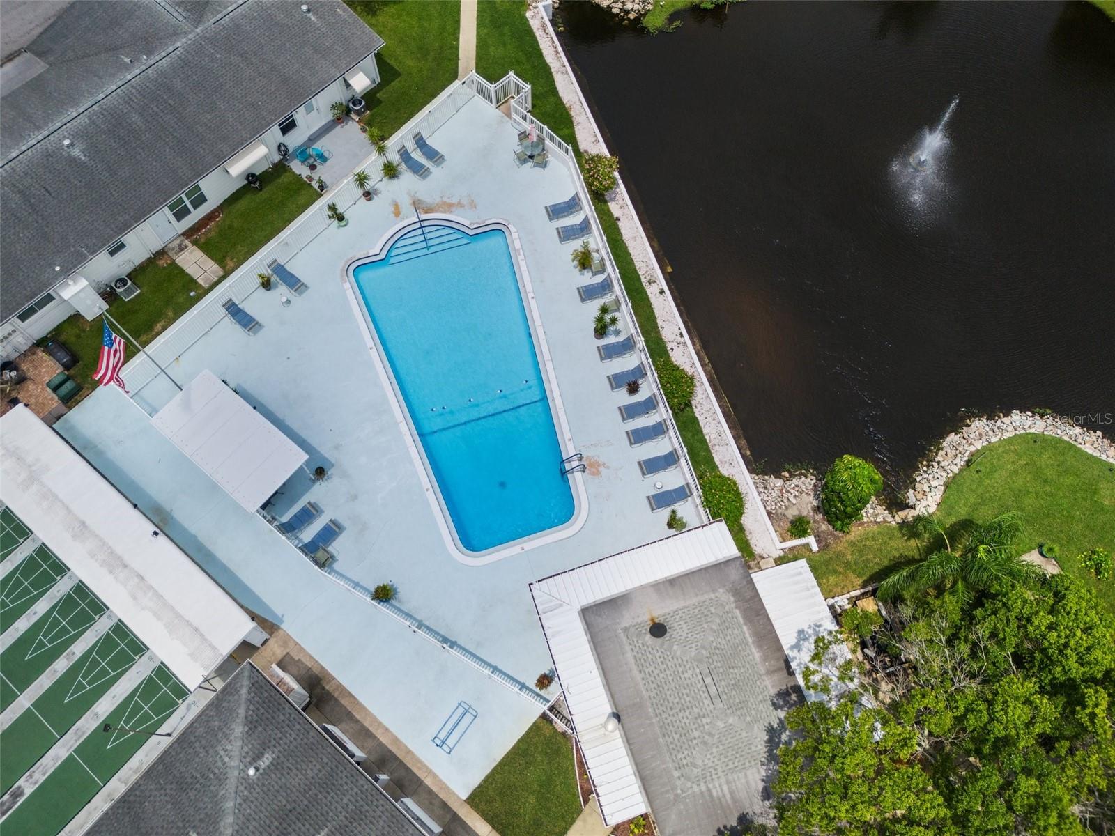 SPRINGWOOD VILLAS - Residential