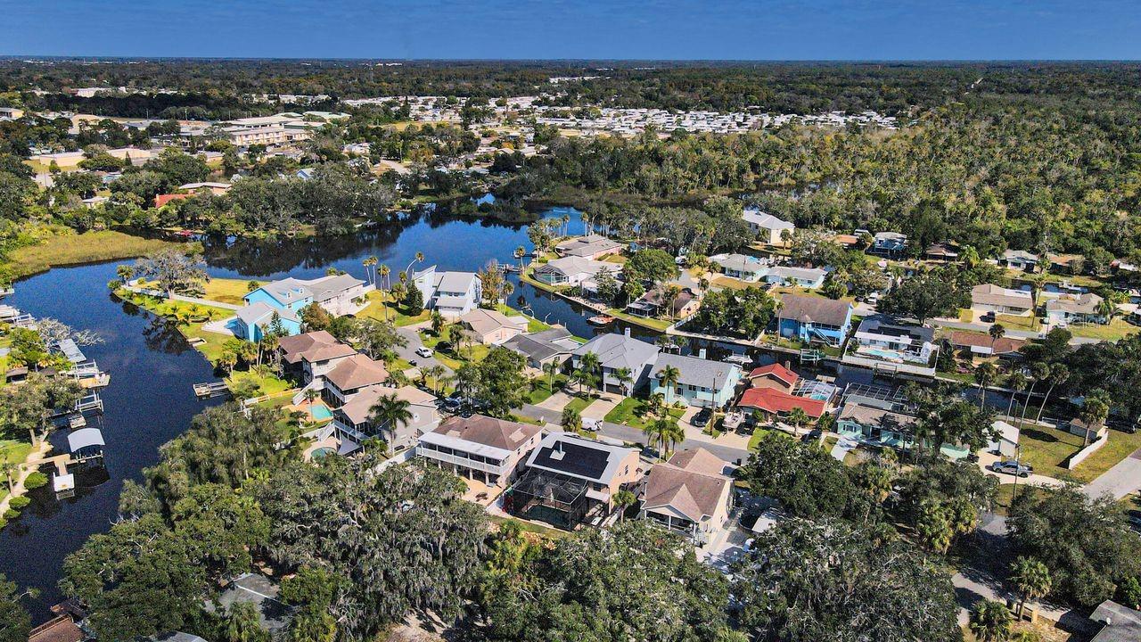 TROPIC SHORES - Residential