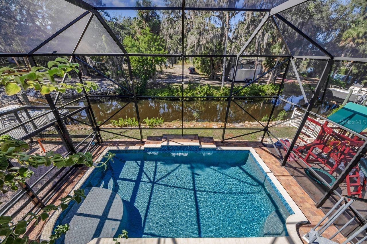 TROPIC SHORES - Residential