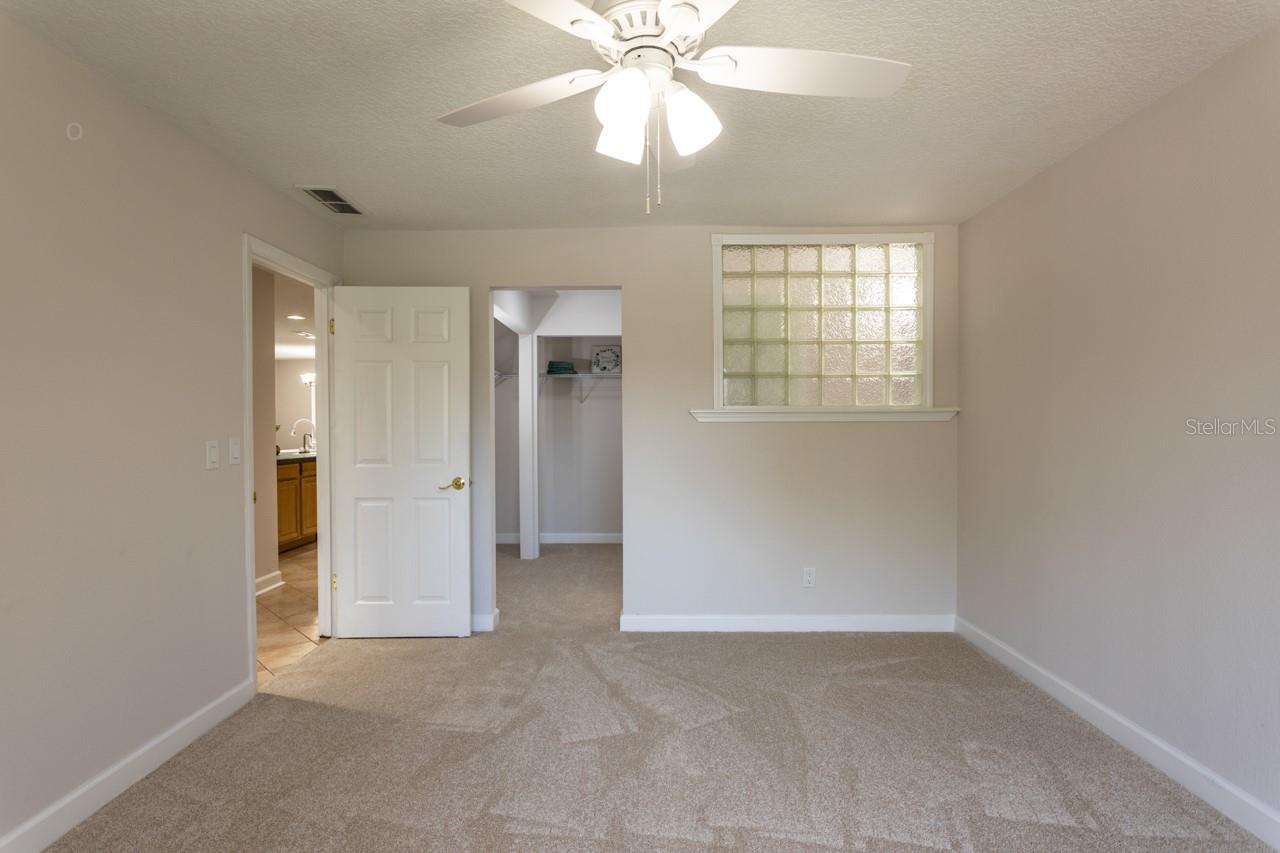 SHANGRI LA CONDO - Residential