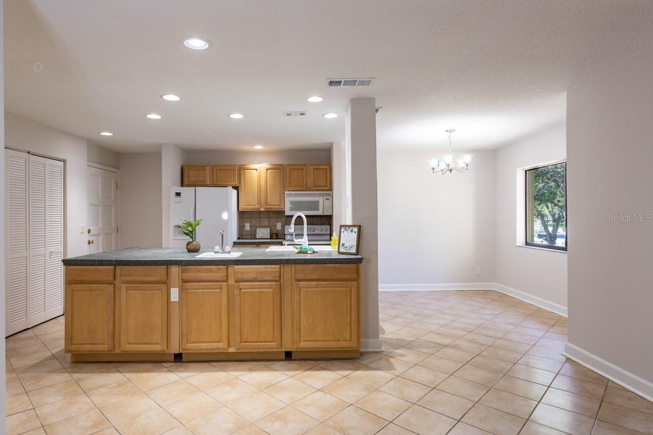 SHANGRI LA CONDO - Residential