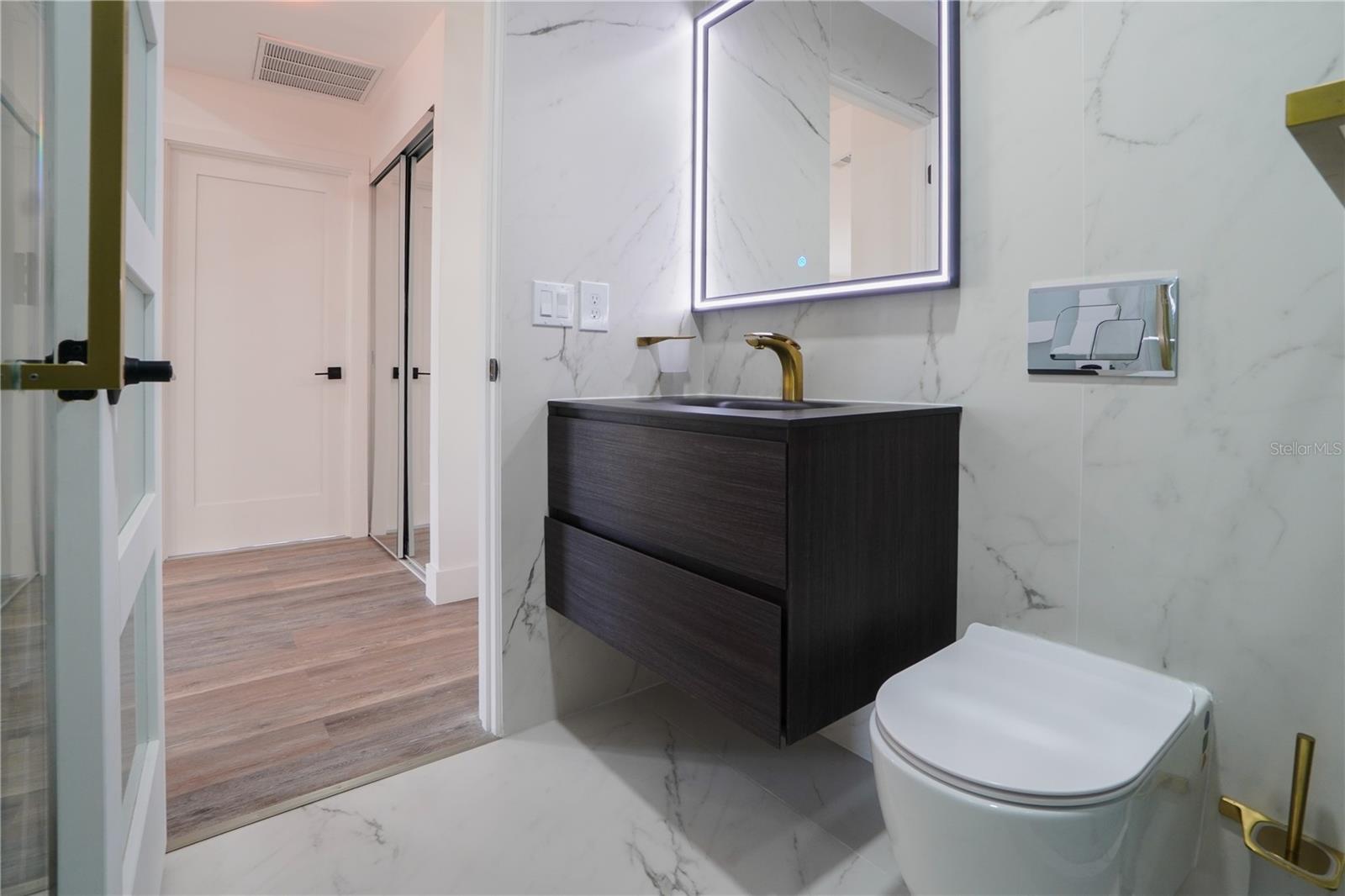 WARM MINERAL SPGS - Residential