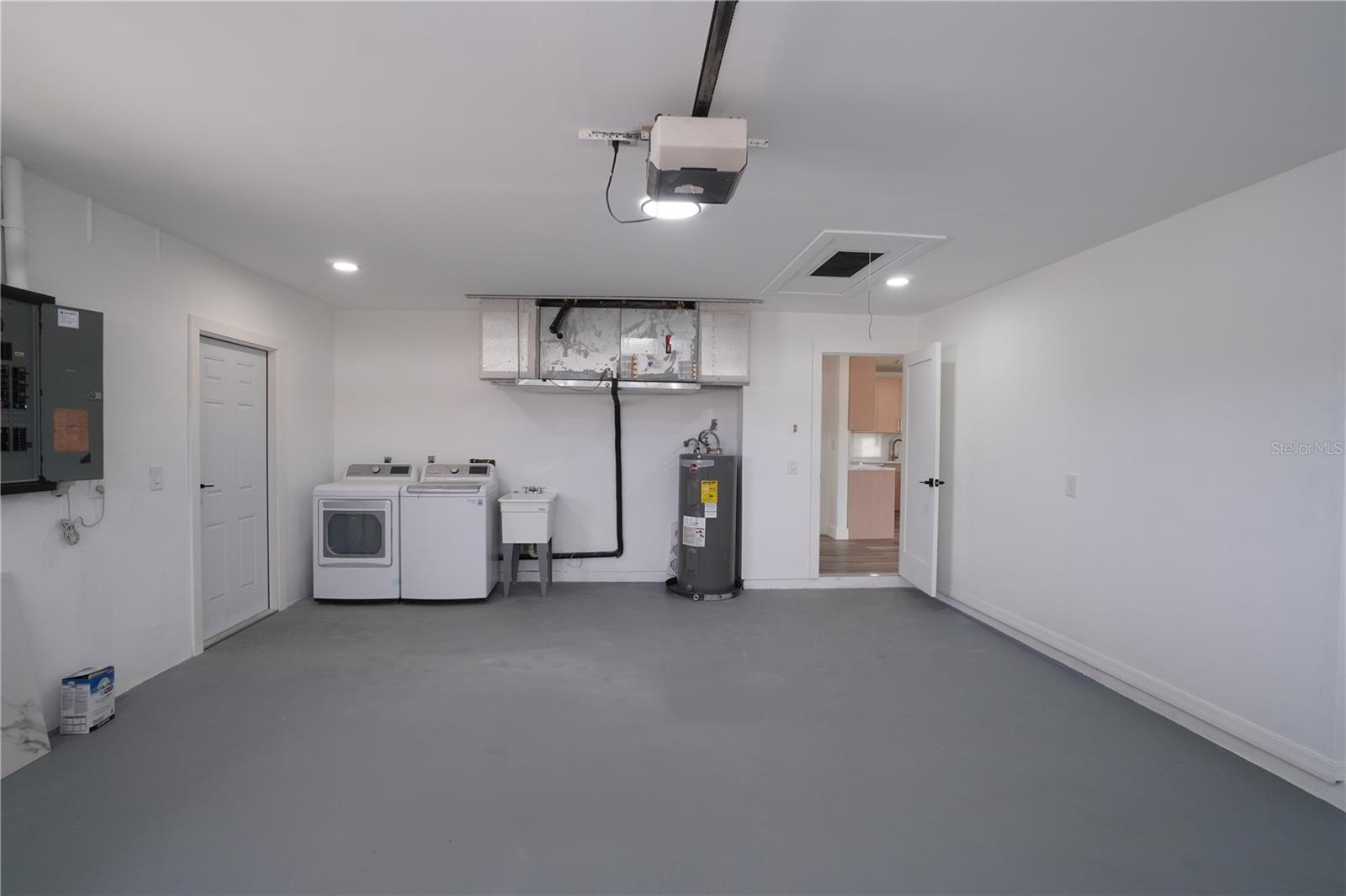 WARM MINERAL SPGS - Residential