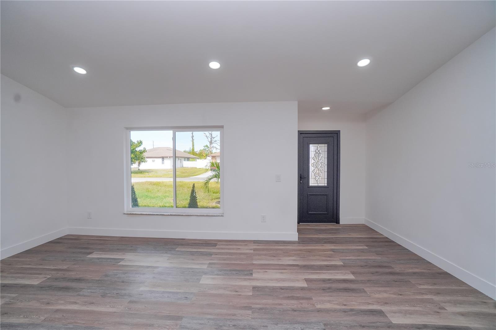 WARM MINERAL SPGS - Residential