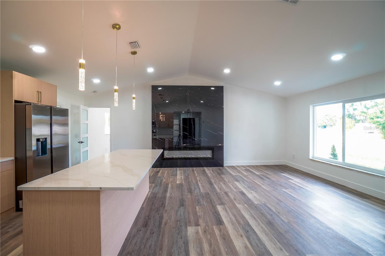 WARM MINERAL SPGS - Residential