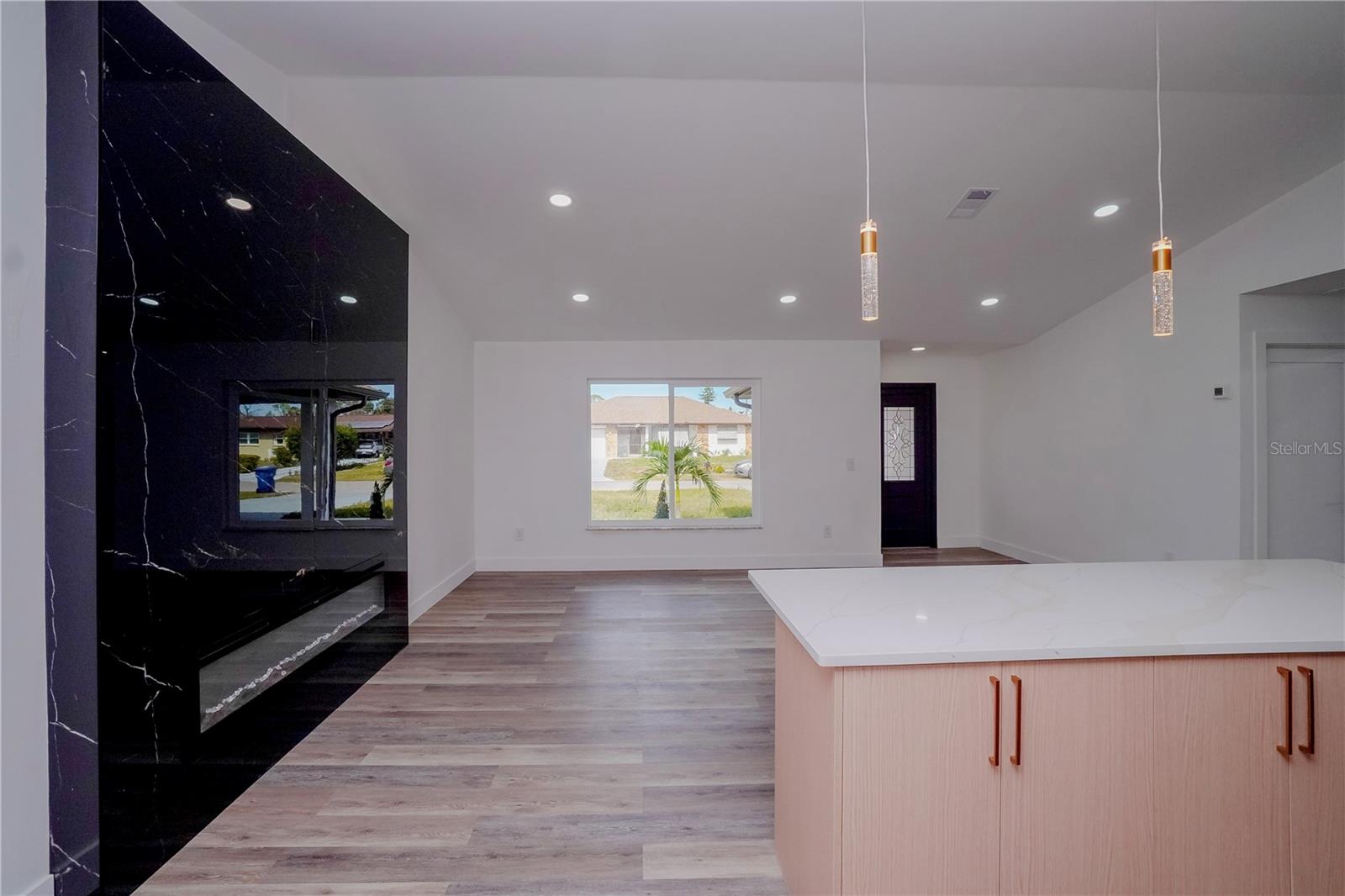 WARM MINERAL SPGS - Residential