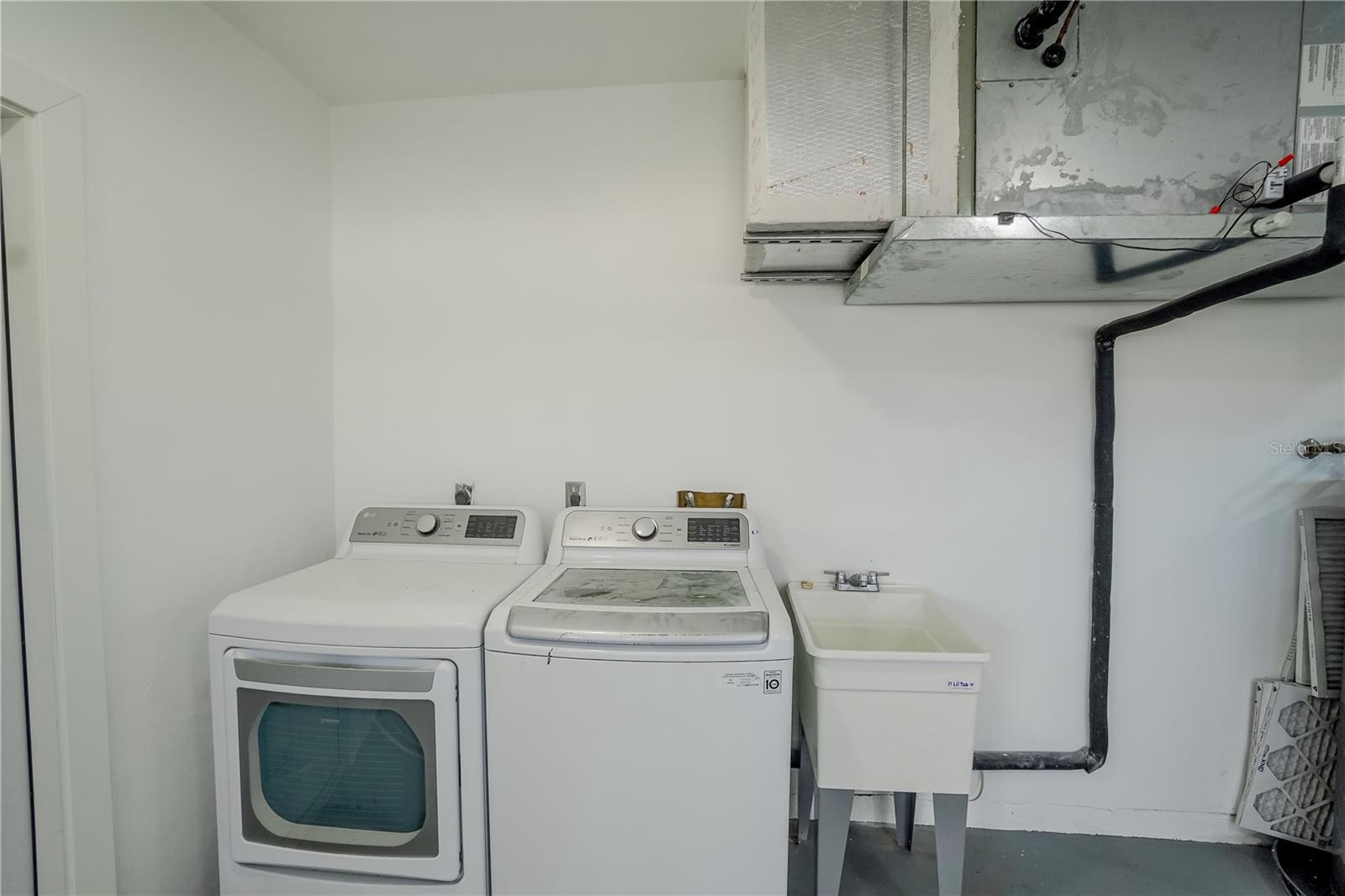 WARM MINERAL SPGS - Residential