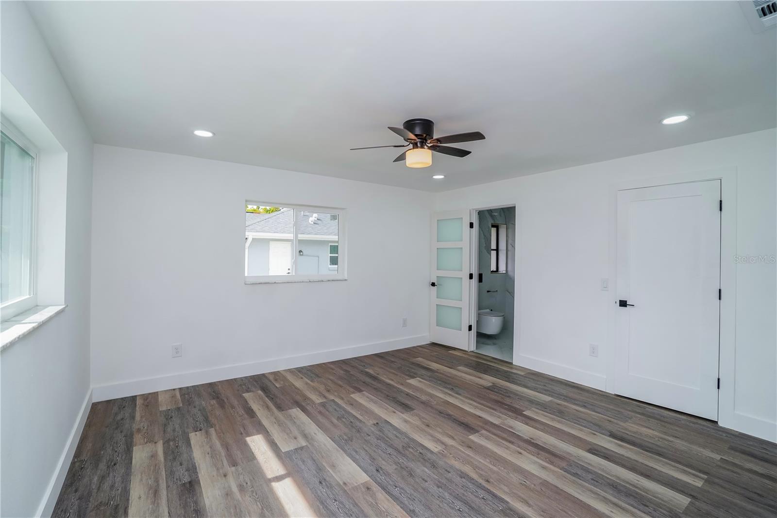 WARM MINERAL SPGS - Residential