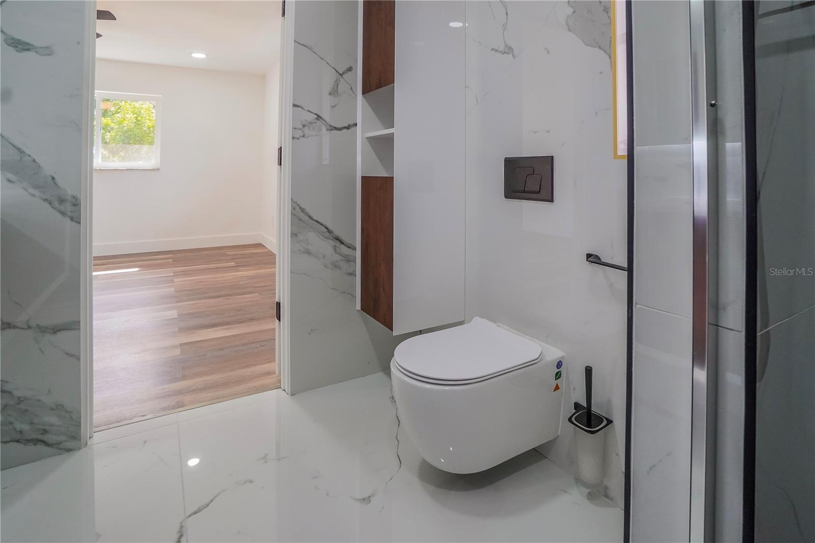 WARM MINERAL SPGS - Residential