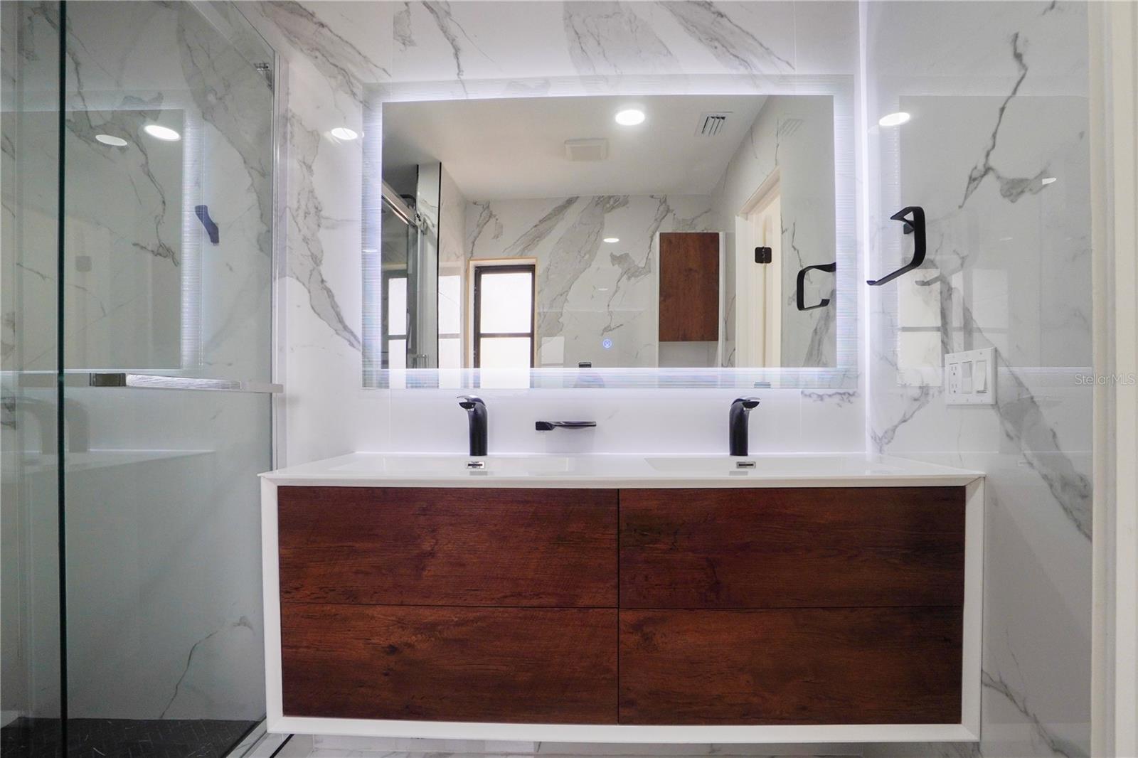 WARM MINERAL SPGS - Residential