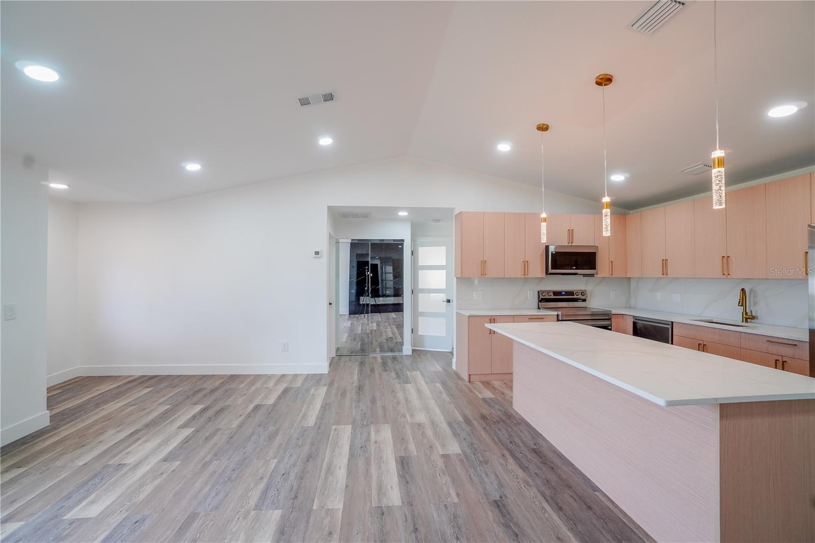 WARM MINERAL SPGS - Residential