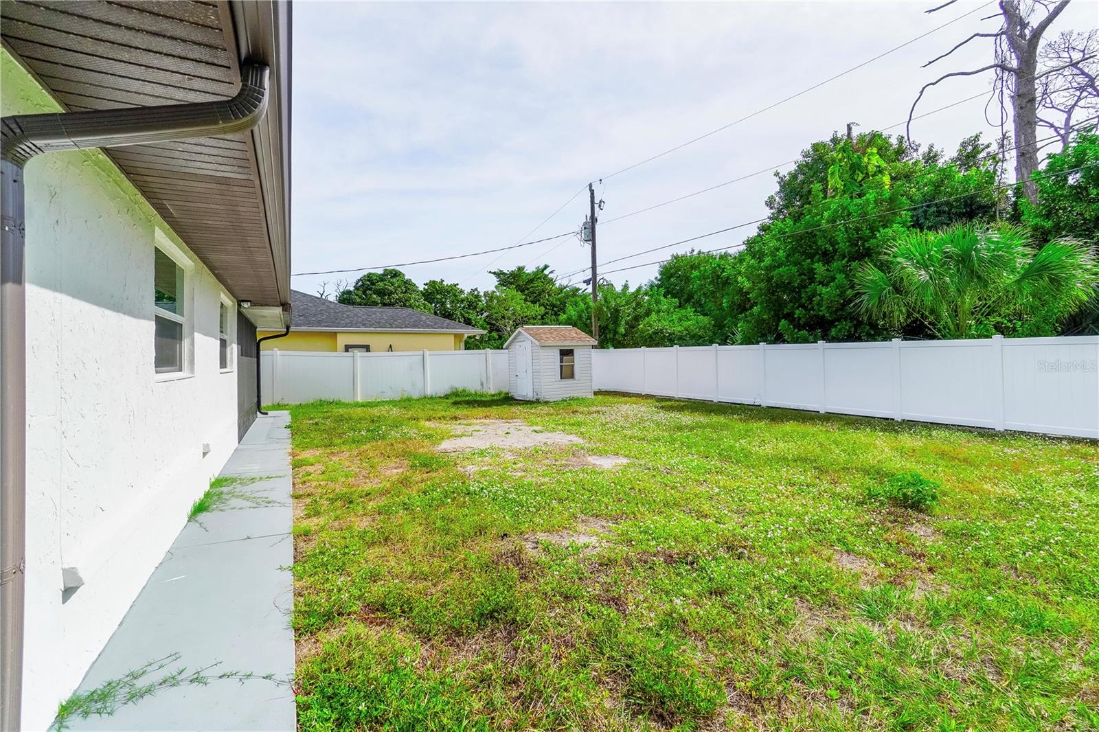 WARM MINERAL SPGS - Residential