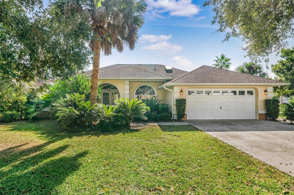 Photo of 1125 N Sabal Palm Way, Inverness, FL 34453 (MLS # OM732988)