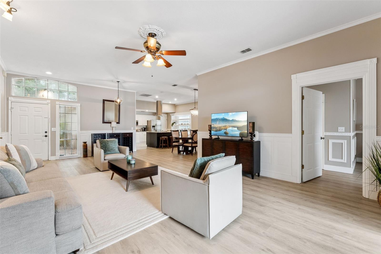 CARRINGTON PARK - Residential