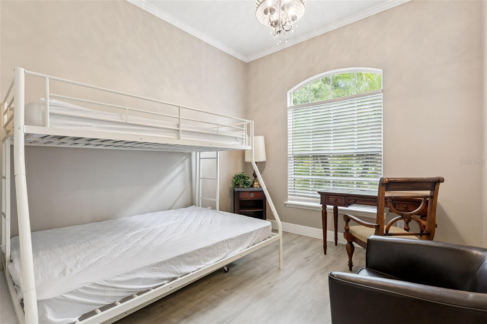 CARRINGTON PARK - Residential