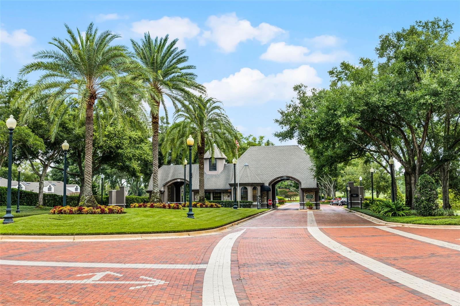 CARRINGTON PARK - Residential