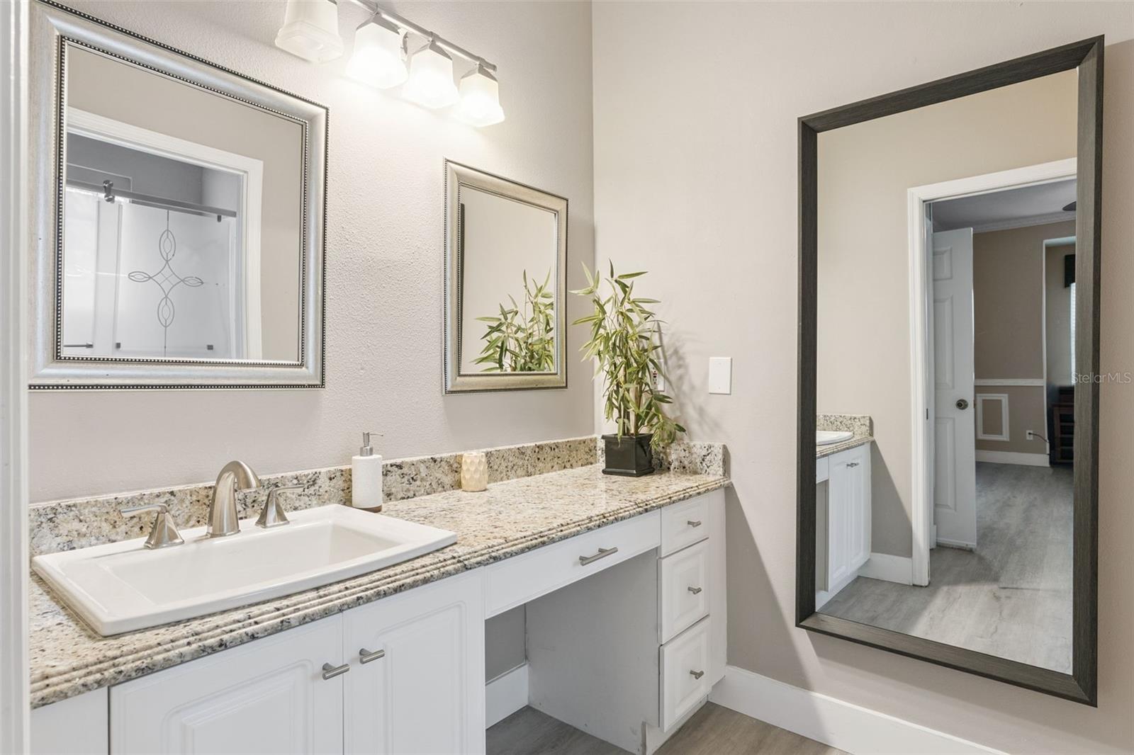 CARRINGTON PARK - Residential