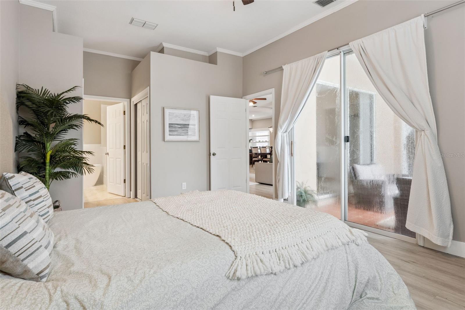 CARRINGTON PARK - Residential